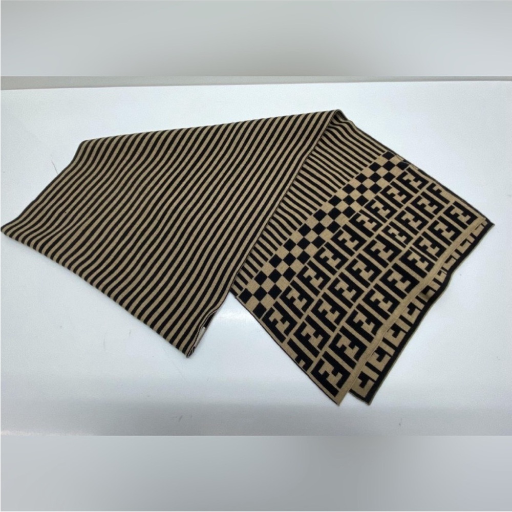 Fendi Beige & Black Striped Monogram Knit Scarf - Picture 8 of 9